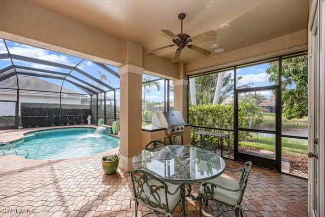 4971 Rustic Oaks CIR, Naples, FL 34105