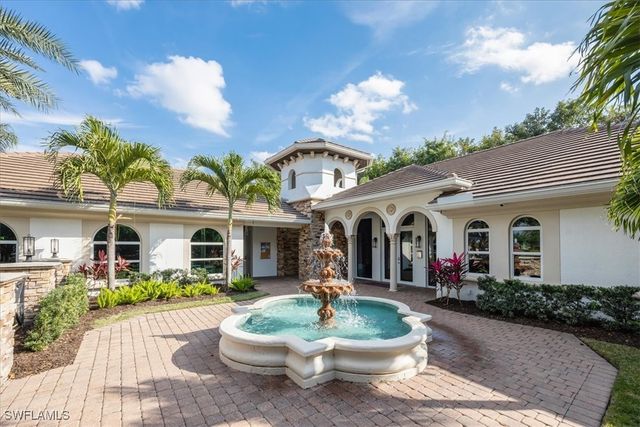 4971 Rustic Oaks CIR, Naples, FL 34105