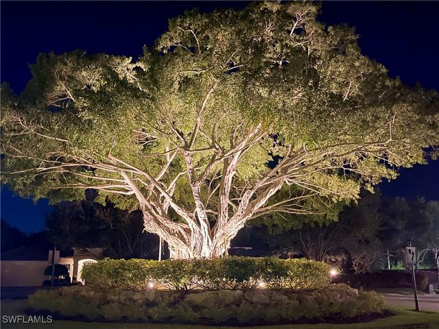 4971 Rustic Oaks CIR, Naples, FL 34105