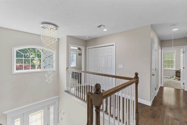 6 Childs St, Shrewsbury, MA 01545