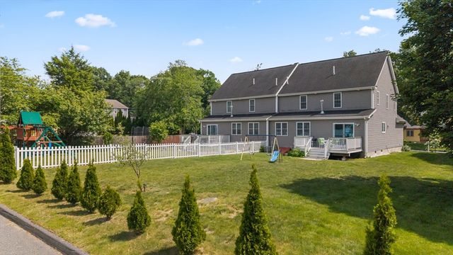 6 Childs St, Shrewsbury, MA 01545