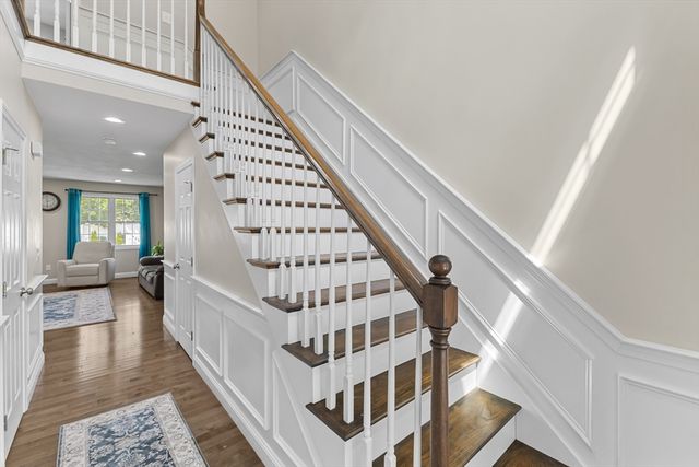 6 Childs St, Shrewsbury, MA 01545