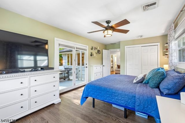 122 Skyline Lake Dr, Ringwood Boro, NJ 07456