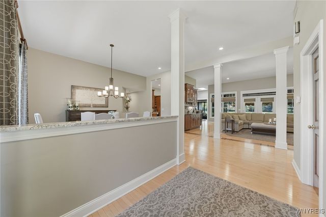 3755 Hampton Brook Drive, Hamburg, NY 14075