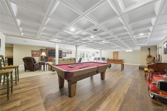 3755 Hampton Brook Drive, Hamburg, NY 14075