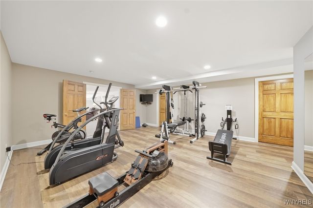 3755 Hampton Brook Drive, Hamburg, NY 14075