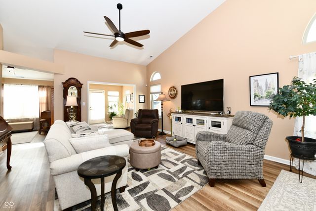 3325 Eaton Mews Court, Greenwood, IN 46143