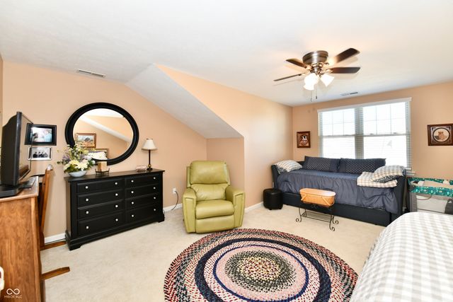 3325 Eaton Mews Court, Greenwood, IN 46143