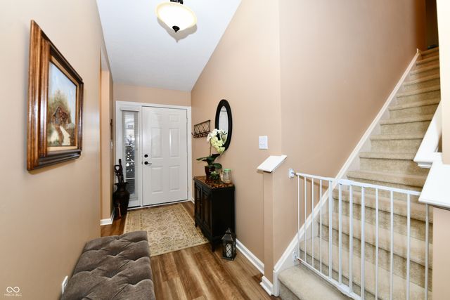 3325 Eaton Mews Court, Greenwood, IN 46143