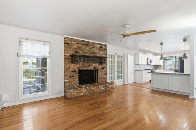 407 Nottingham Court, Tallahassee, FL 32312