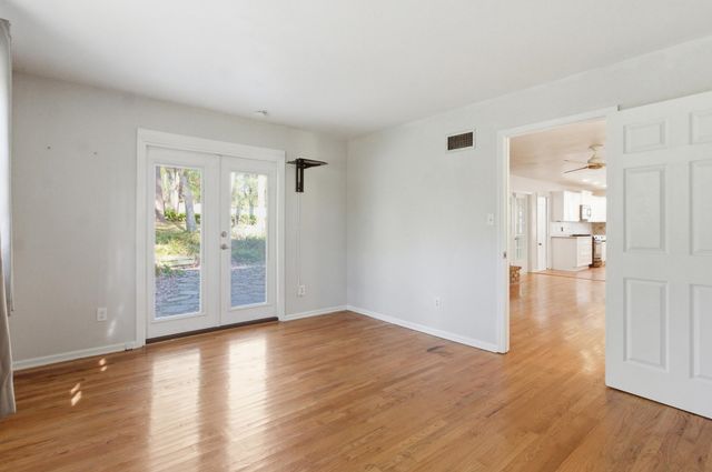 407 Nottingham Court, Tallahassee, FL 32312