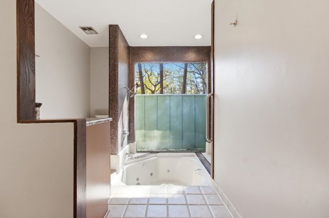 407 Nottingham Court, Tallahassee, FL 32312