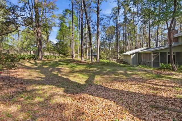 407 Nottingham Court, Tallahassee, FL 32312