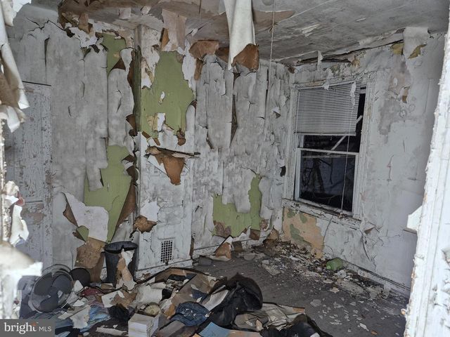 723 APPLETON ST, Baltimore, MD 21217