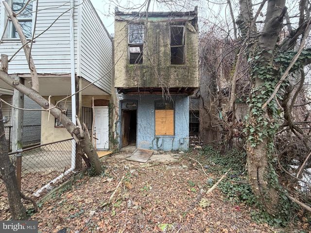 723 APPLETON ST, Baltimore, MD 21217