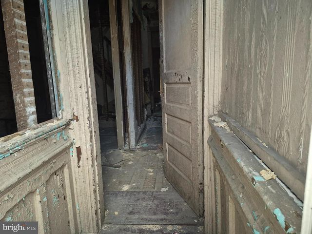 723 APPLETON ST, Baltimore, MD 21217