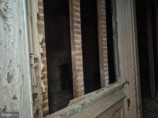 723 APPLETON ST, Baltimore, MD 21217