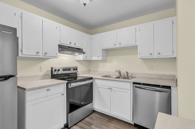 370 Wallace Rd Apt F5, Nashville, TN 37211