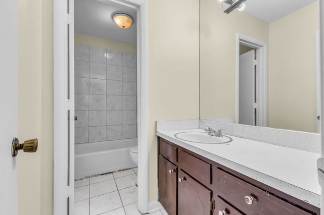 370 Wallace Rd Apt F5, Nashville, TN 37211