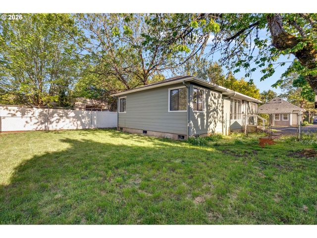 635 Se WALNUT St, Hillsboro, OR 97123