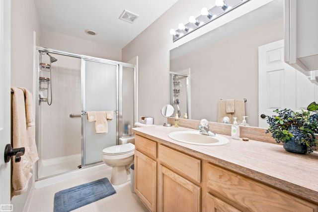 14984 Heather Pointe Drive, Sterling Heights, MI 48313