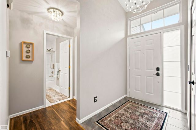14984 Heather Pointe Drive, Sterling Heights, MI 48313