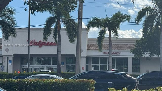 1333 E Hallandale Beach Blvd 134, Hallandale Beach, FL 33009