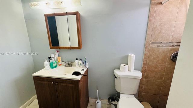 1333 E Hallandale Beach Blvd 134, Hallandale Beach, FL 33009