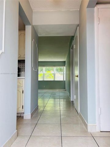 1333 E Hallandale Beach Blvd 134, Hallandale Beach, FL 33009