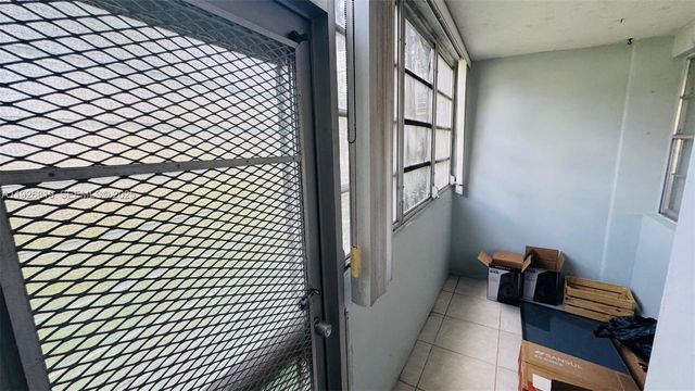 1333 E Hallandale Beach Blvd 134, Hallandale Beach, FL 33009