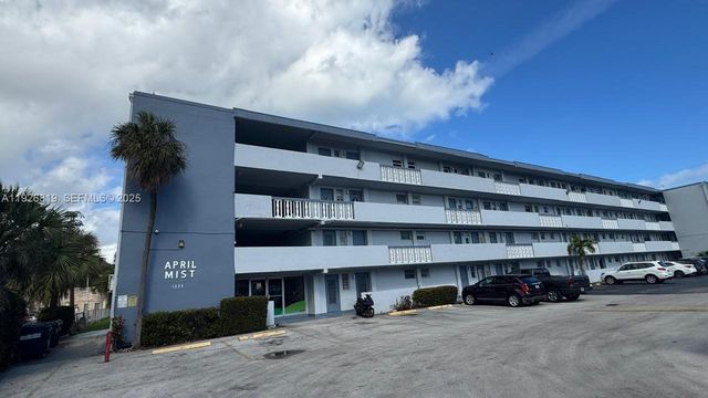 1333 E Hallandale Beach Blvd 134, Hallandale Beach, FL 33009