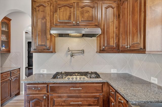 4229 Rainwater Creek Way, Celina, TX 75078