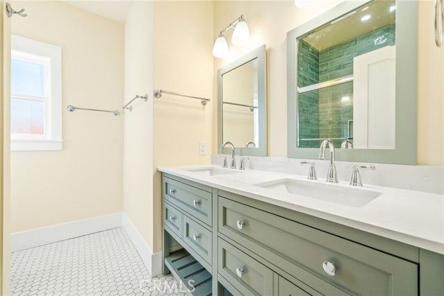 314 E Palmyra, Orange, CA 92866