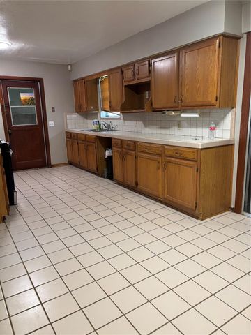 2630 Tidewater Drive, Houston, TX 77045