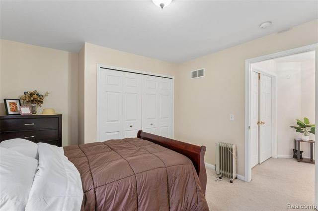 216 Tucker Street, Pontiac, MI 48341