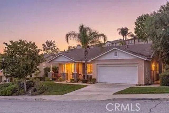 29251 Via Solano, Valencia, CA 91354