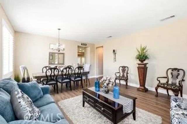 29251 Via Solano, Valencia, CA 91354