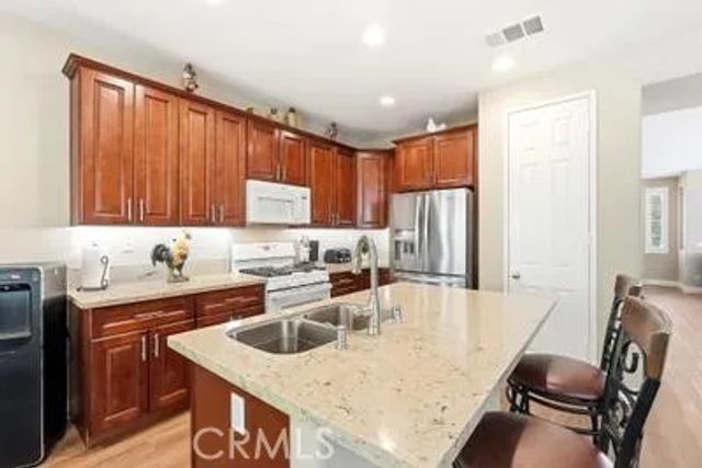 29251 Via Solano, Valencia, CA 91354