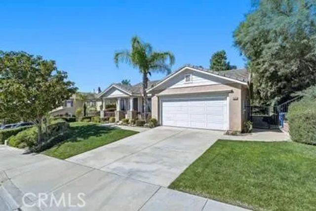 29251 Via Solano, Valencia, CA 91354