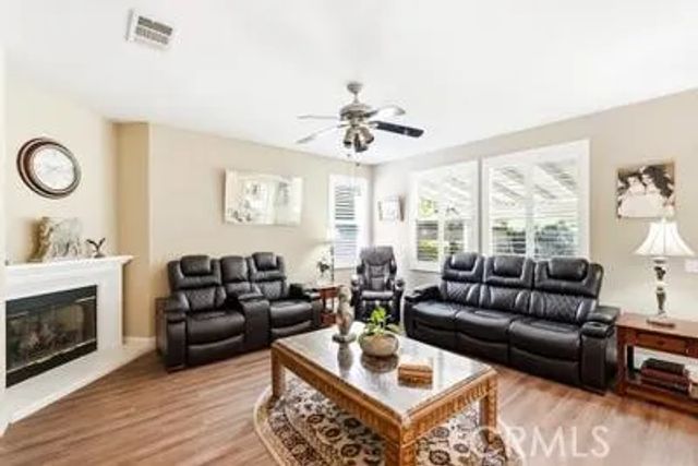 29251 Via Solano, Valencia, CA 91354