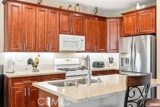 29251 Via Solano, Valencia, CA 91354