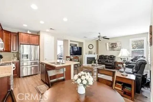 29251 Via Solano, Valencia, CA 91354