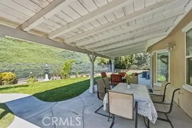 29251 Via Solano, Valencia, CA 91354
