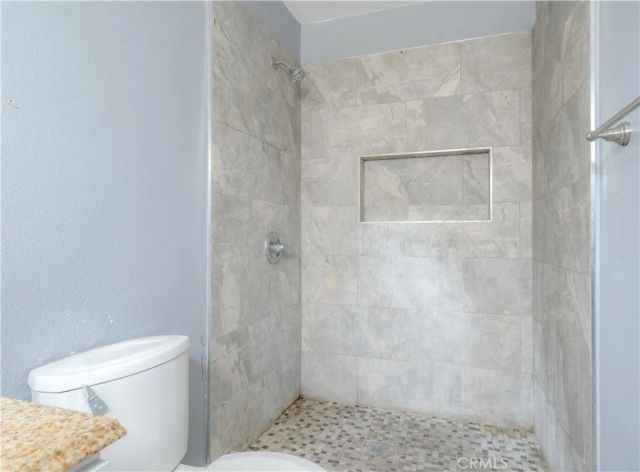 9460 Madison, Westminster, CA 92683