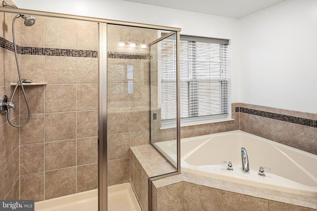 33 GREENSBOROUGH RD, Reisterstown, MD 21136