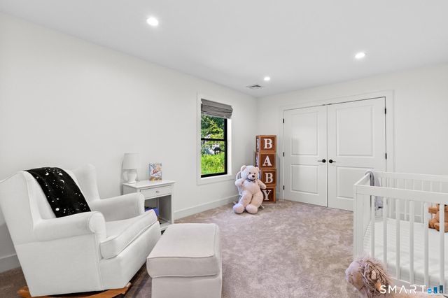 37 Luca Lane, Wethersfield, CT 06109