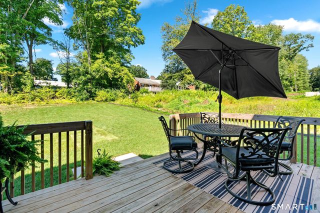 37 Luca Lane, Wethersfield, CT 06109