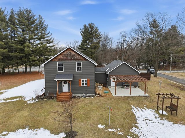 9960 Wildwood Place, Demotte, IN 46310