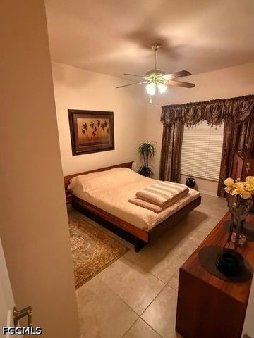 1914 NW 32nd CT, Cape Coral, FL 33993