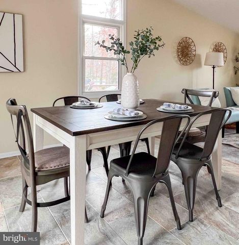 116 LAKEVIEW PKWY, Locust Grove, VA 22508